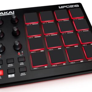 Akai MPD218 garsų maišiklis Juoda