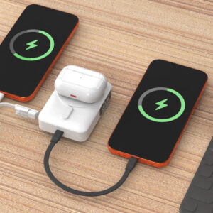 Mobile Origin 10000 mAh Qi2 TFT Display Semi-solid PowerBank PB19 - USB-C Cable White - Image 9