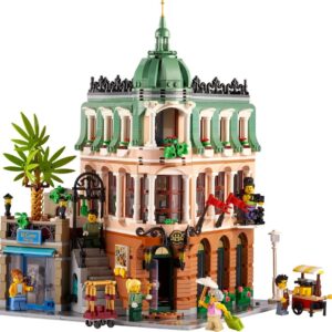 LEGO ICONS 10297 BOUTIQUE HOTEL - Image 3