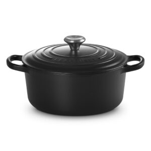 Le Creuset Signature 3,3 L Turas Juoda