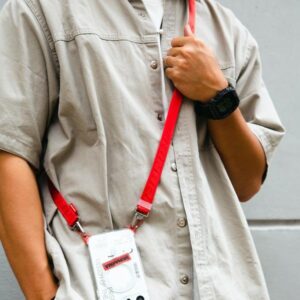 Skinarma Scout Universal phone lanyard red - Image 10