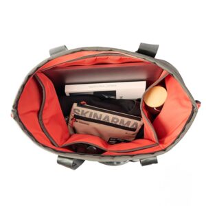Skinarma Bag Fardel olive - Image 4