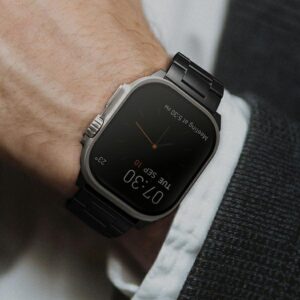 UNIQ Osta apyrankė Apple Watch 42/44/45/49mm Series 1-8/SE/SE2/SE3/Ultra1/2/3 Stainless Steel juodos spalvos - Image 4