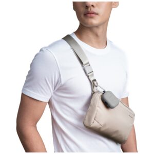 Bag UNIQ Arden Sling 2L beige - Image 3