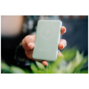 Verbatim Wireless Magnetic Power Bank `n` Go 15W 5000mAh green 32241 - Image 4