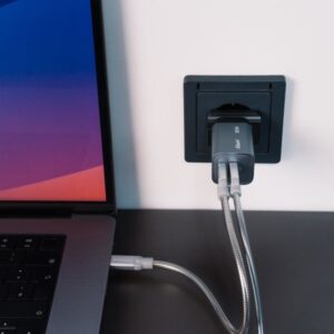 Verbatim GaN 35W Laidinis įkroviklis USB-C/USB-A + EU/UK/US Adapter GNC-35 32200 - Image 2
