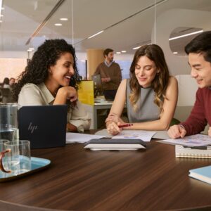 HP Poly „Poly Sync 40“ „Microsoft Teams“ sertifikuotas garsiakalbinis telefonas - Image 2