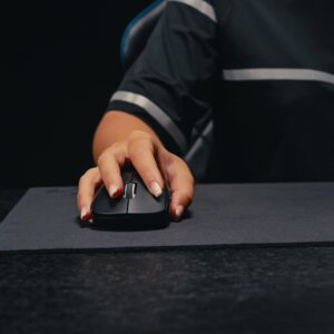 Logitech Pro X Superlight 2 SE kompiuterio pelė Žaidimams Dešinės rankos Radijo dažnio belaidė Optinis 44000 DPI - Image 2