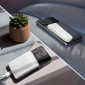 Wozinsky WRW349YWS 10000 mAh Magnetic Power Bank - baltos spalvos - Image 7