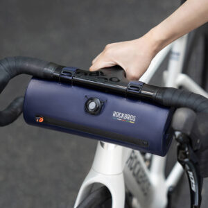 Rockbros AS-143 ROAD TO SKY handlebar bicycle bag waterproof 2 l - blue - Image 4