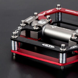 Rockbros 2010-12SBKR Aluminum Bicycle Pedals with Sealed Bearings - Black and Red - Image 6