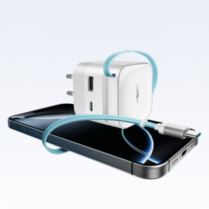 Cuktech AD653W 67W GaN 2x USB-C + USB-A Wall Charger with 70cm Retractable USB-C Cable - baltos spalvos - Image 2