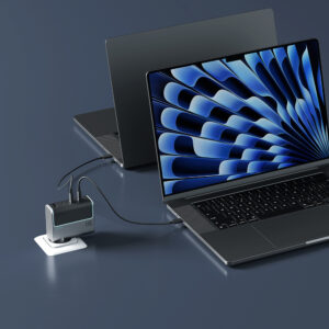 Cuktech AD1404UEU 140W GaN 3x USB-C + USB-A Wall Charger with USB-C Cable - pilkos spalvos - Image 7
