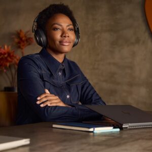 HP Poly „Poly Voyager Surround 80 UC“ „USB-C“ ausinės + „USB-C/A“ adapteris - Image 1