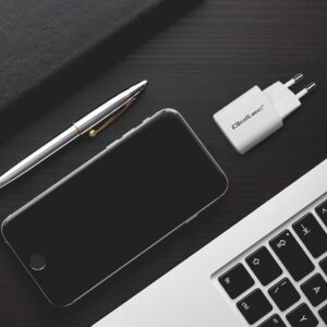 Qoltec 50763 mobiliojo įrenginio kroviklis Knyginis kompiuteris, Nešiojama žaidimų konsolė, Išorinė baterija, Išmanusis telefonas, Išmanusis laikrodis, Planšetinis kompiuteris Balta AC Spartusis įkrovimas Vidaus - Image 2