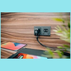 Verbatim Mini GaN mains charger 65W 2xUSB-C PD/1x USB-A QC EU/UK/USA adapter juodos spalvos 30238 - Image 4