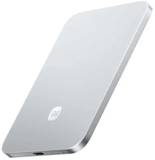 isorine-baterija-xiaomi-ultrathin-magnetic-power-bank-5000-15-w-glacier-silver