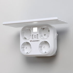 Wozinsky WRS-2B 4x AC 2x USB-A 2x USB-C 4000 W Network Splitter with Lamp - White - Image 4