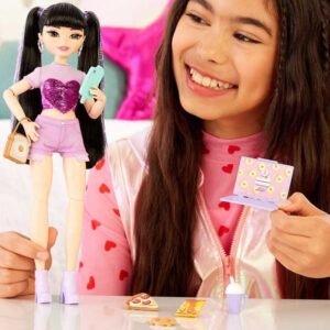 Mattel Barbie Dream Besties Renee lėlė su priedais ZA6719 - Image 3