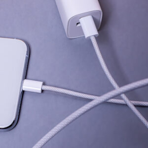 Maxlife MXUC-06 laidas USB-C - Lightning 1,0 m 20W pilkas nailoninis - Image 6