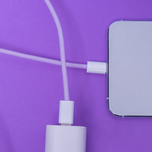Maxlife MXUC-06 laidas USB-C - USB-C 1,0 m 20W violetinis nailoninis - Image 3