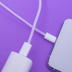 Maxlife MXUC-06 laidas USB-C - USB-C 1,0 m 20W violetinis nailoninis - Image 4