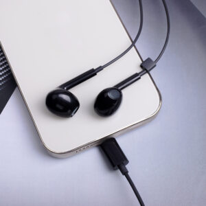 Maxlife laidinės ausinės MXEP-04 USB-C juodos - Image 2
