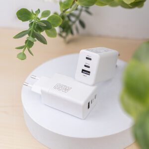 Maxlife MXTC-08-65ACC PD QC įkroviklis 2x USB-C 1x USB 65W baltas - Image 10