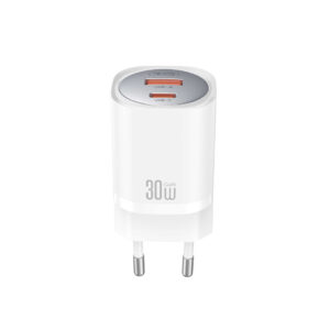 XO sieninis įkroviklis CE21 PD 30W 1x USB-C 1x USB baltas