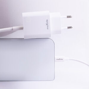 Maxlife MXTC-06-20C PD QC įkroviklis 1x USB-C 20W baltas + USB-C - USB-C laidas 20W - Image 6