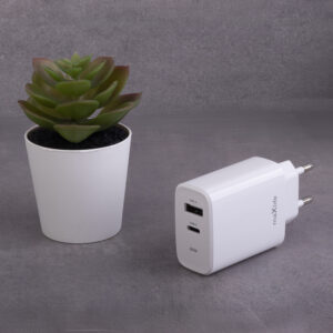 Maxlife MXTC-10-20AC PD QC įkroviklis 1x USB-C 1x USB 20W baltas - Image 6