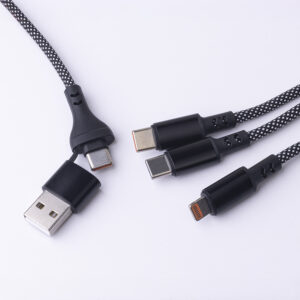 Maxlife ALLin1 laidas USB + USB-C – Lightning + 2x USB-C 1,0 m 66W juodas - Image 4