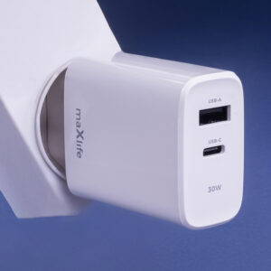 Maxlife MXTC-10-30AC PD QC įkroviklis 1x USB-C 1x USB 30W baltas - Image 4