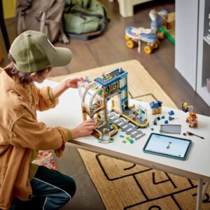 LEGO CITY 60469 Centrinė traukinių stotis - Image 2