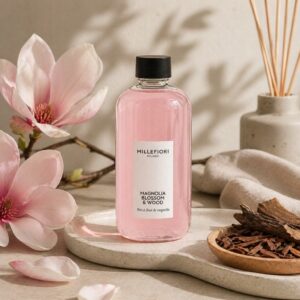 Lazdelių kvapų difuzoriaus papildymas 250 ml MAGNOLIA BLOSSOM & WOOD MILLEFIORI - Image 3