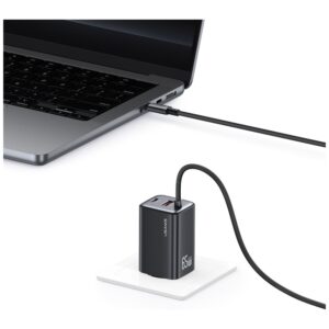 USAMS JC Series CC266 65W GaN Fast Charger 2xUSB-C 1xUSB-A juodos spalvos - Image 4