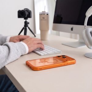 TECH-PROTECT MAGPEAK MagSafe CC iPhone 17 Pro / 18 Pro KOSMINĖ ORANŽINĖ/SKAIDRI - Image 10