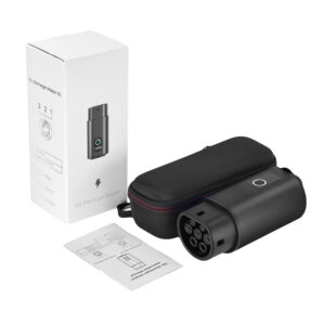 V2L Type 2 adapteris – Schuko 3500W su galios ekranu ir dėklu – juodas - Image 8