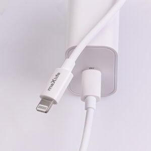 Maxlife MXTC-06-20C PD QC įkroviklis 1x USB-C 20W baltas + USB-C – Lightning laidas 20W - Image 11