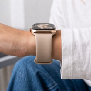 Tech-Protect SILIKONINIS DIRŽELIS WATCH 8 / 9 / 10 / 11 / 12 / SE / ULTRA (44 / 45 / 46 / 49 MM) WALNUT - Image 7