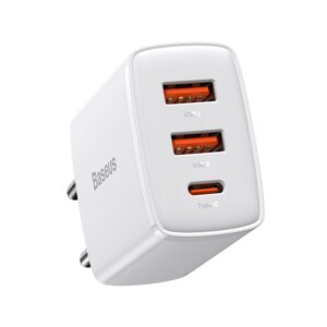 Sieninis įkroviklis 30W 2xUSB + USB-C QC3.0 PD3.0, baltas - Image 1