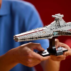 LEGO STAR WARS 75441 Venator klasės puolamasis kreiseris - Image 2