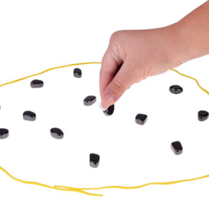 Edukacinis strateginis šeimos žaidimas – magnetiniai akmenukai, 20 magnetų GR0768 - Image 2