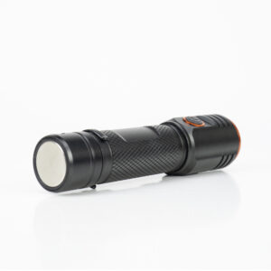 PNI Adventure F650 LED žibintuvėlis su 20W LED, 2000lm, aliuminis, IPX6, baterija pridedama, USB C tipo įkrovimas - Image 4