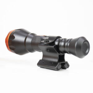PNI Adventure F550 Crystal LED žibintuvėlio komplektas, 10W ir PNI FLM33 magnetinis tvirtinimo laikiklis - Image 3