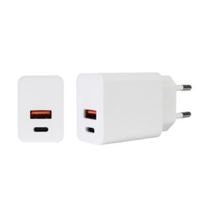 PNI Adventure F75 priekinis žibintuvėlis su 6W LED, 600 lm, pagamintas iš aliuminio, su baterija ir PNI CHG300 maitinimo adapteriu su USB C prievadu, QC3.0, PD3.0, PPS ir USB-A prievadu, 30W - Image 8