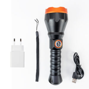 PNI Adventure F550 Crystal LED žibintuvėlis, 10W, aliuminis, 500lm, iki 700m, 4000mAh, IPX6, su pridedamu PNI CHG300 maitinimo šaltiniu - Image 5