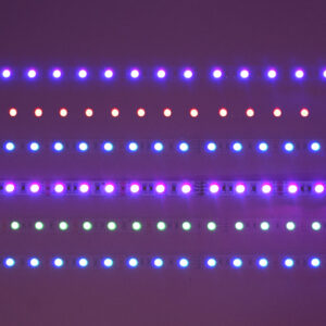 PNI 5050RGB LED juosta su nuotolinio valdymo pulteliu, 5 metrų ilgio, 230 V maitinimo šaltinis, reguliuojamas ryškumas, šviesos efektai, 300 5050 LED lempučių - Image 6