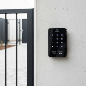 PNI DK150T prieigos kontrolės klaviatūra su „Wi-Fi“, atrakinimas PIN kodu, RFID kortele ir per „Tuya Smart“ programėlę, IP65, juoda - Image 3