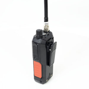 PNI Escort HP 102 kelių standartų nešiojama CB radijo stotelė, 4W, 12V-24V, AM-FM su PNI Extra 40 CB antena su magnetu - Image 4